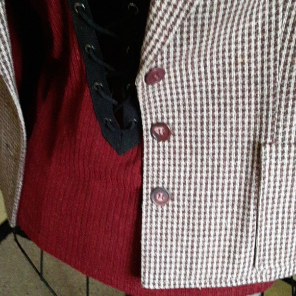 Jacket - Picture 7 of 8